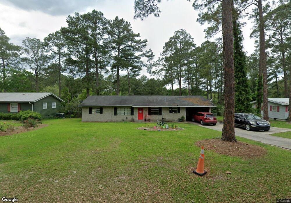 1424 10th St SW, Moultrie, GA 31768 - photo 1