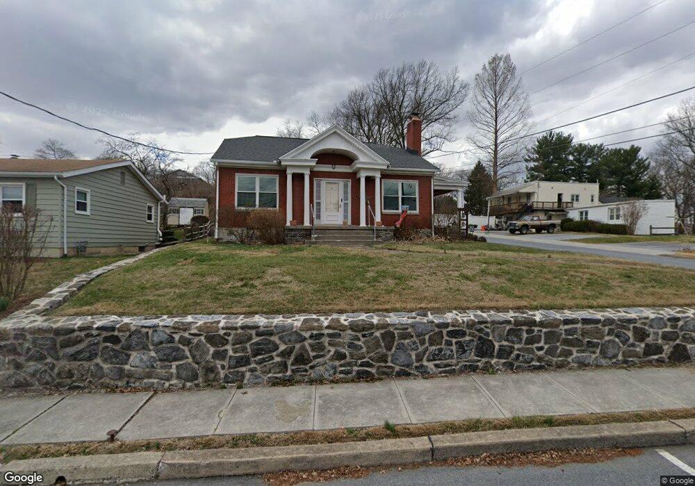 2 S Oneil St, Mohnton, PA 19540 - photo 1