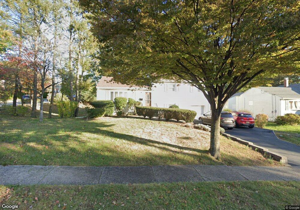 564 Clinton Rd, Paramus, NJ 07652 - photo 1