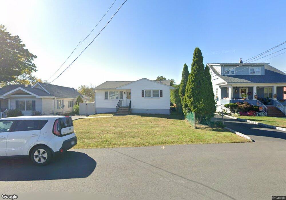 382 Broad St, Sewaren, NJ 07077 - photo 1