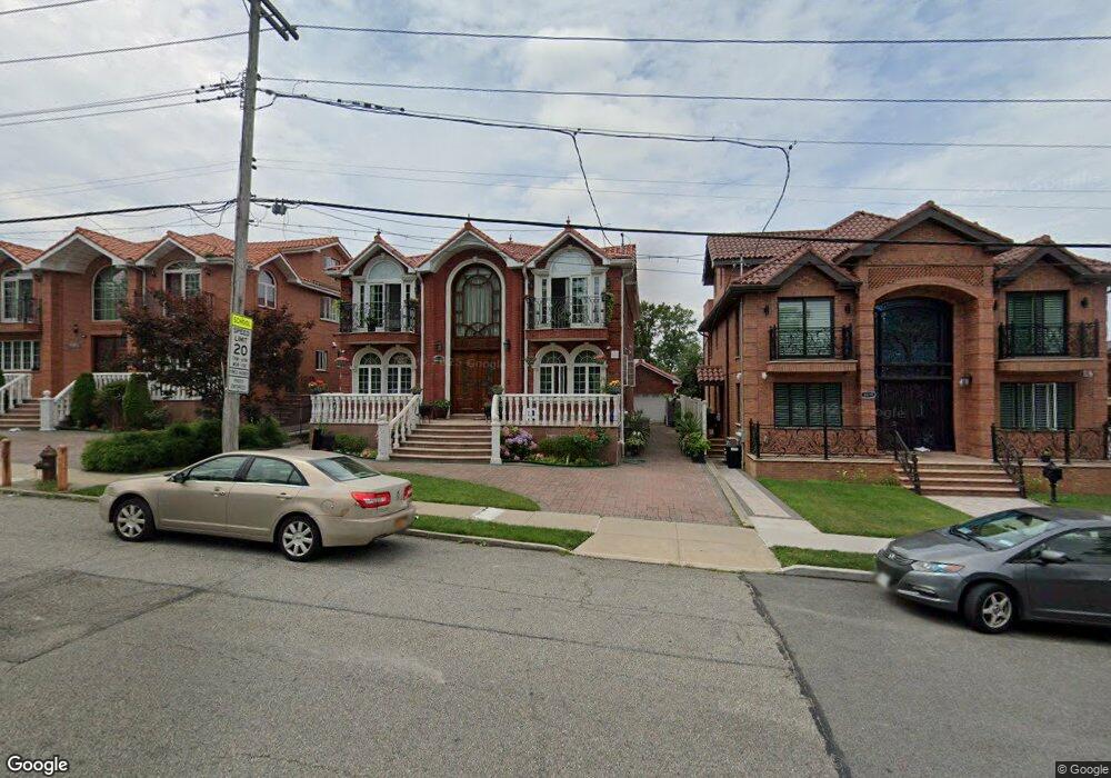 6020 Marathon Pkwy, Flushing, NY 11362 - photo 1