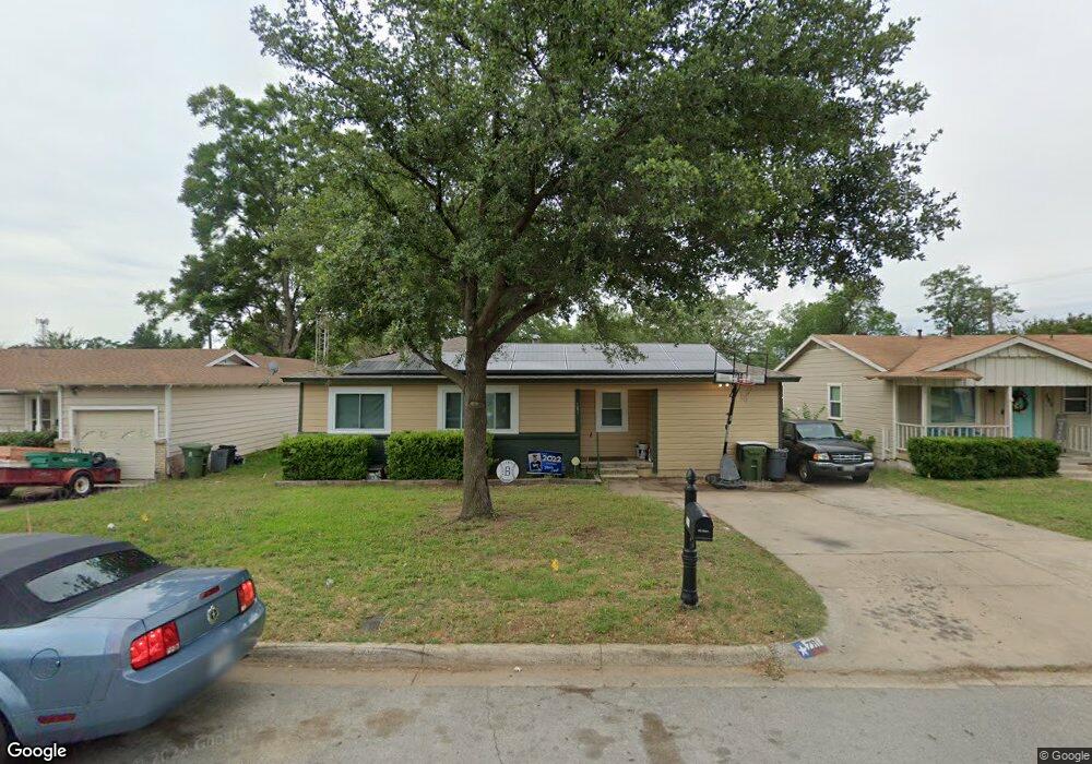 781 Cullum Ave, Hurst, TX 76053 - photo 1