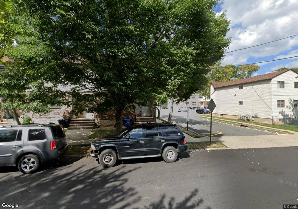 251 Katan Ave unit A, Staten Island, NY 10308 - photo 1