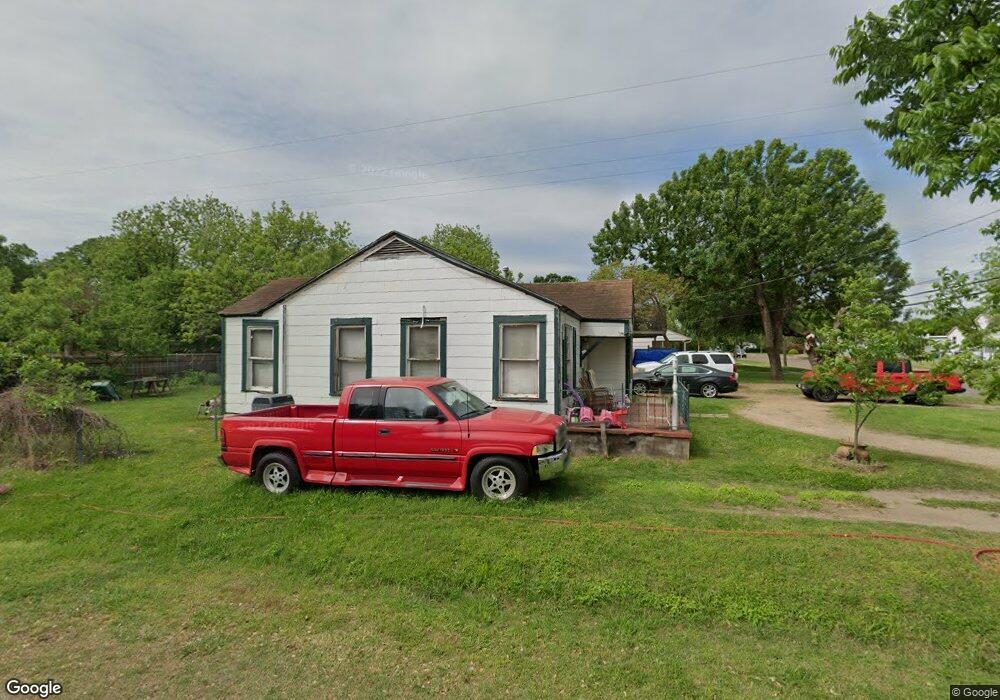 901 W Lampasas St, Ennis, TX 75119 - photo 1