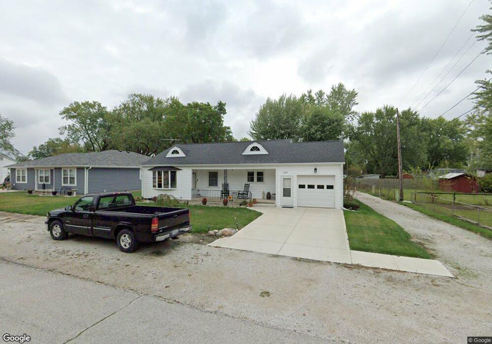 633 Tucker Ave, Plainfield, IN 46168 - photo 1