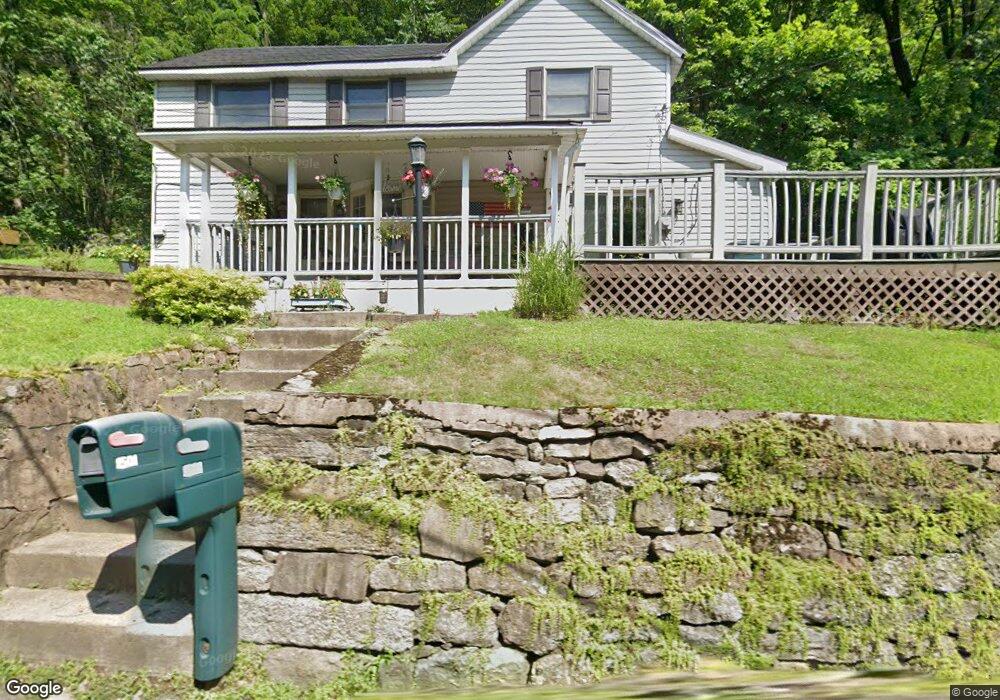 1501 Valley Rd, Tamaqua, PA 18252 - photo 1