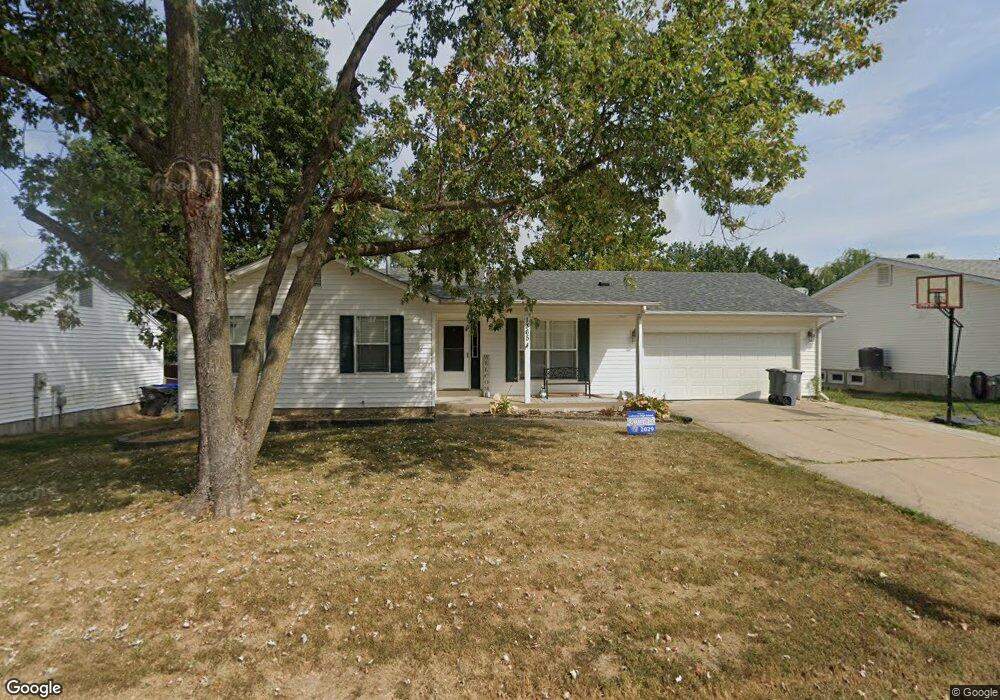 1365 Osage Meadows Dr, O Fallon, MO 63366 - photo 1