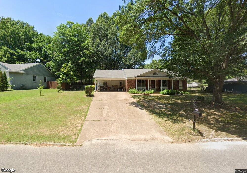 1395 Pontotoc St, Hernando, MS 38632 - photo 1
