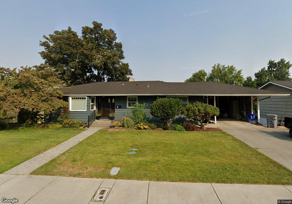 309 W 21st St, the Dalles, OR 97058 - photo 1