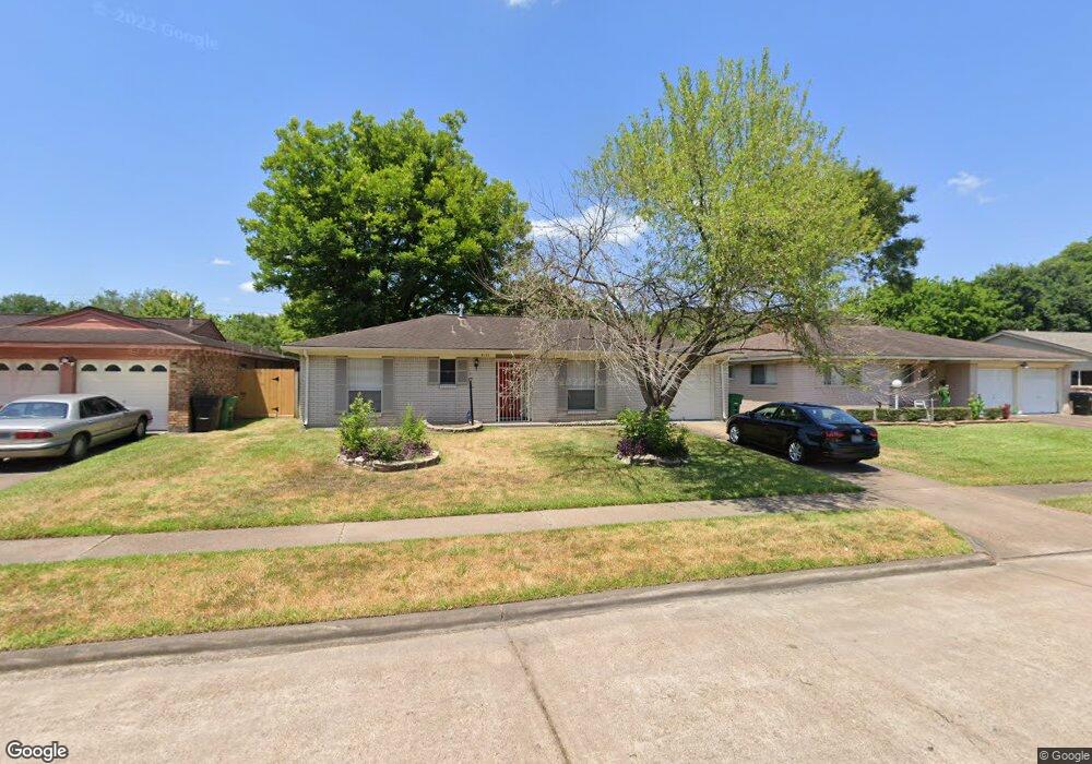 9131 Glen Shadow Dr, Houston, TX 77088 - photo 1