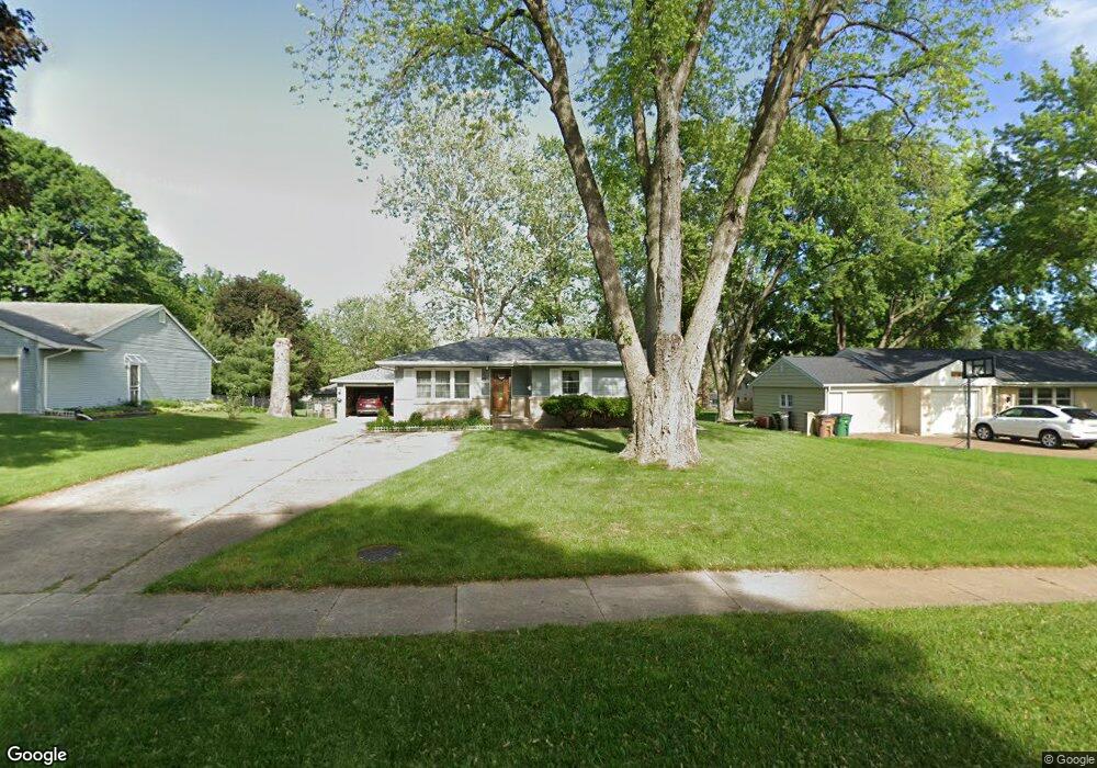 1613 18th St, West Des Moines, IA 50265 - photo 1