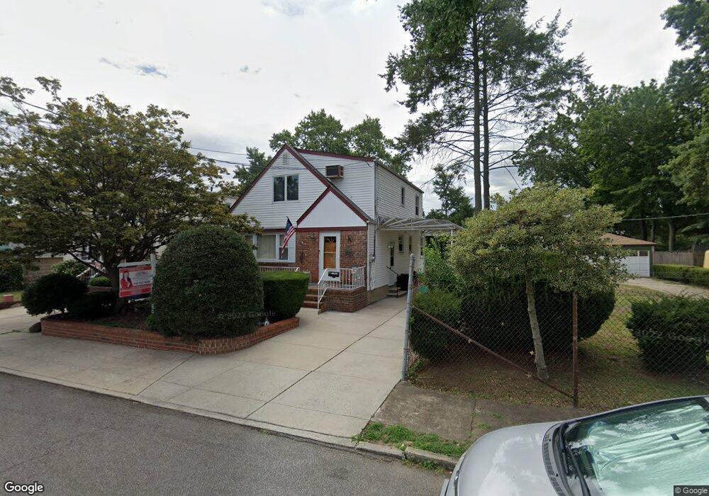 13512 63rd Ave, Flushing, NY 11367 - photo 1