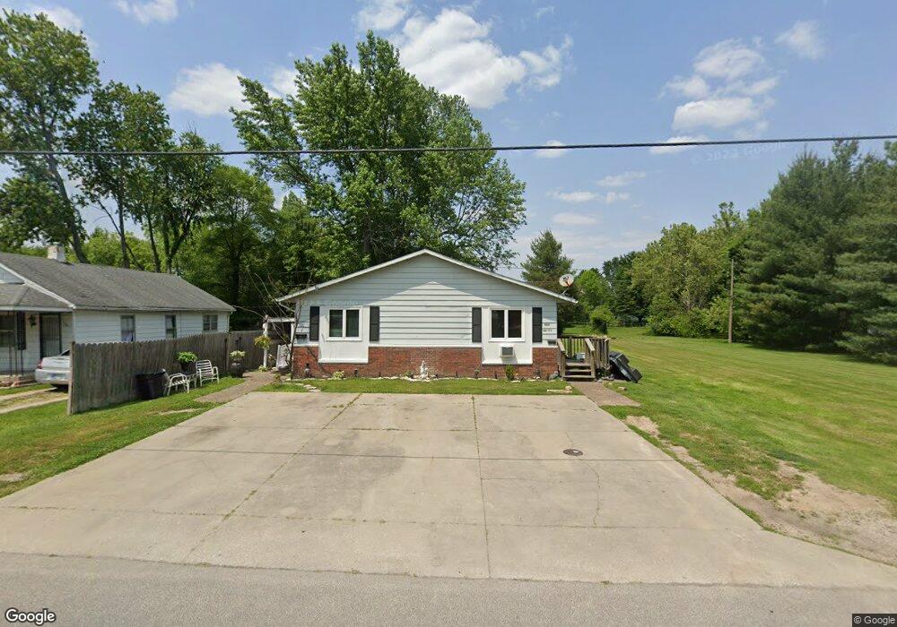 220 W Cross St, Austin, IN 47102 - photo 1