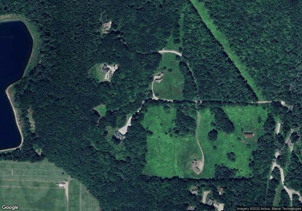 142 N Ridge Rd, Ludlow, VT 05149 - photo 1