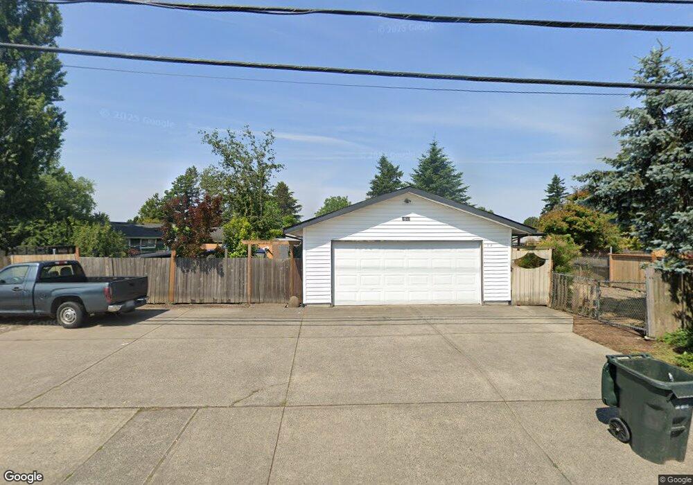 1635 NE Hogan Dr, Gresham, OR 97030 - photo 1