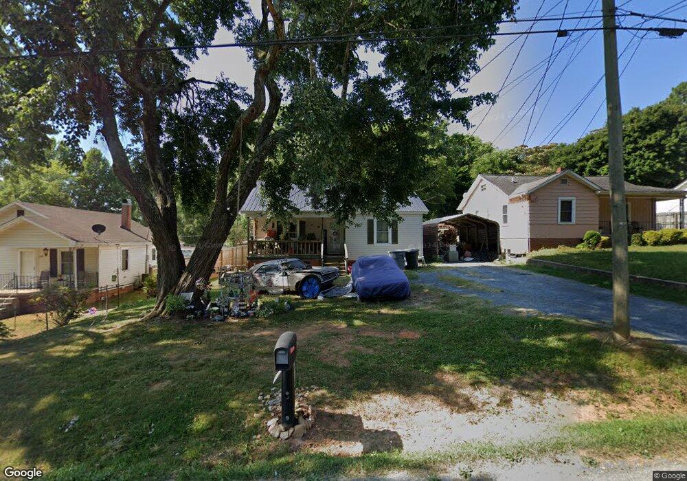 216 Sunrise Ave, Asheboro, NC 27203 - photo 1