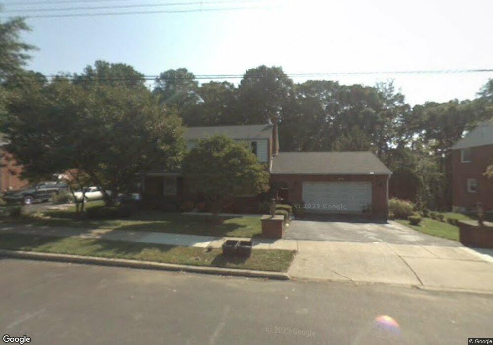 4916 Jackson Dr, Brookhaven, PA 19015 - photo 1