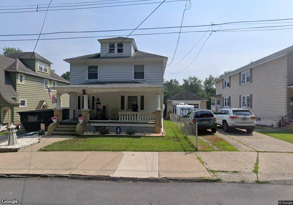 315 W Newport St, Glen Lyon, PA 18617 - photo 1