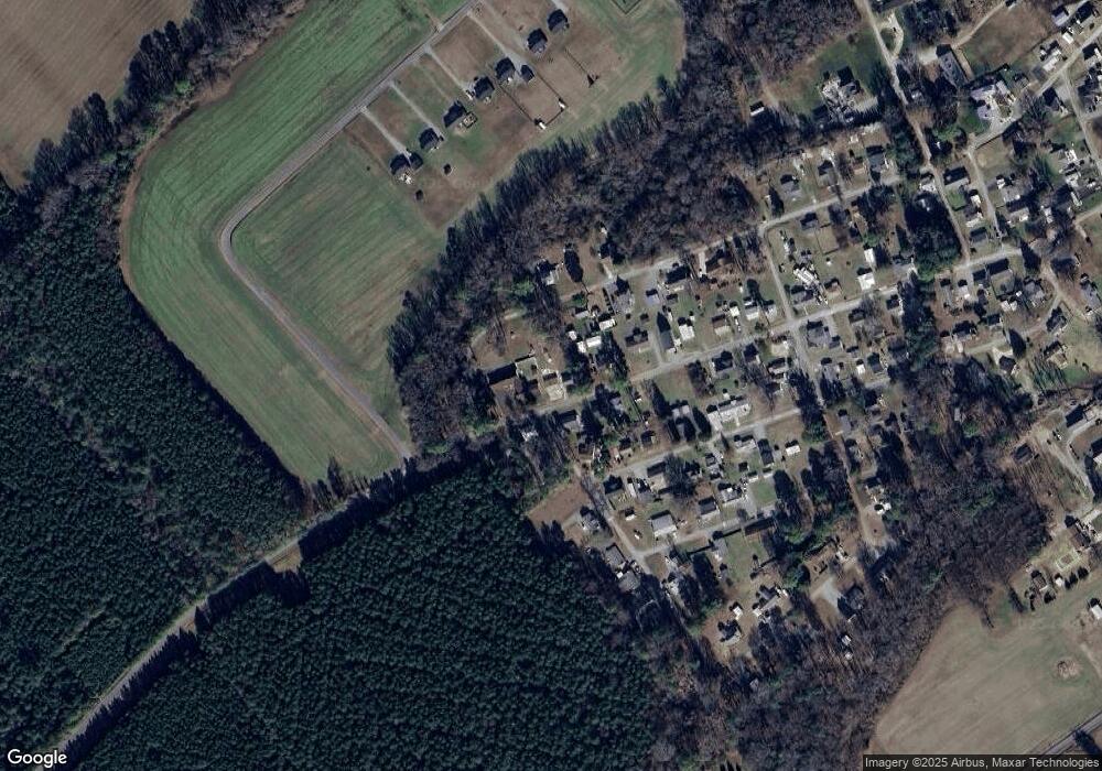 183 Marine Dr, Dunnsville, VA 22454 - photo 1