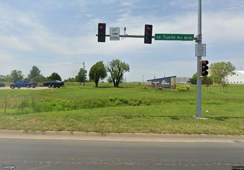 4501 SW Topeka Blvd, Topeka, KS 66609 - photo 1