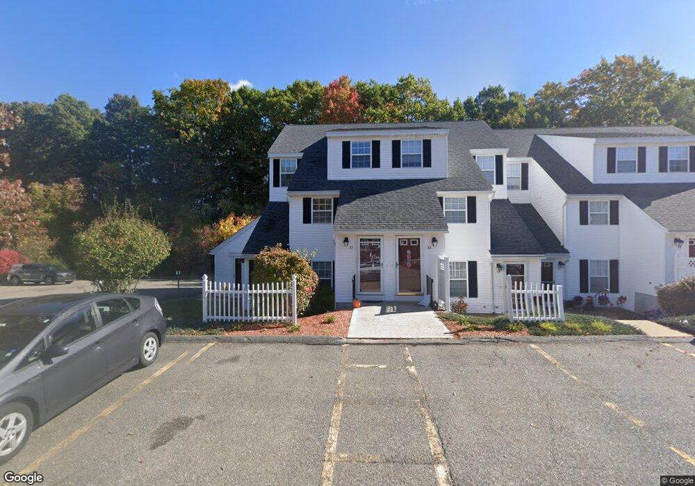 37 Berrington Rd unit 4,37, Leominster, MA 01453 - photo 1