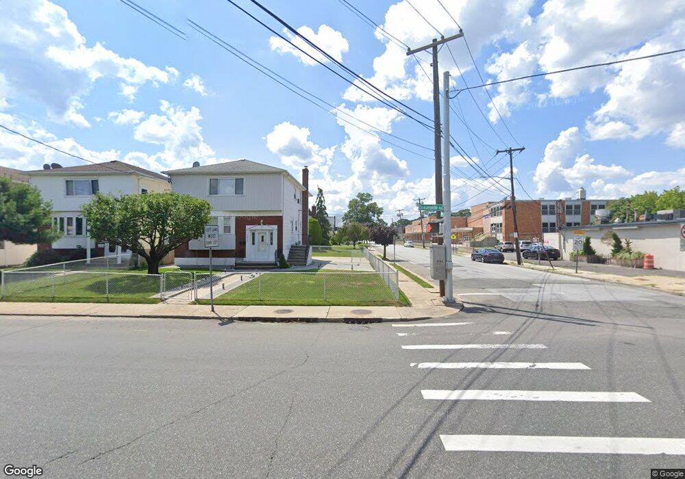 2804 Oceanside Rd, Oceanside, NY 11572 - photo 1