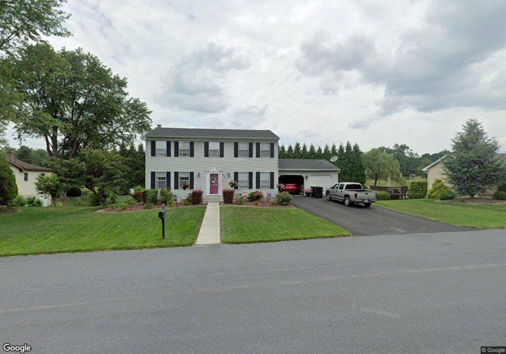 4634 Locust Dr, Nazareth, PA 18064 - photo 1