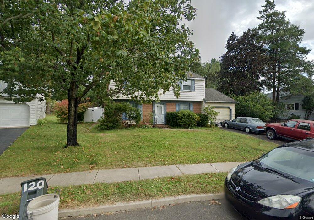 122 Mark Dr, Morrisville, PA 19067 - photo 1