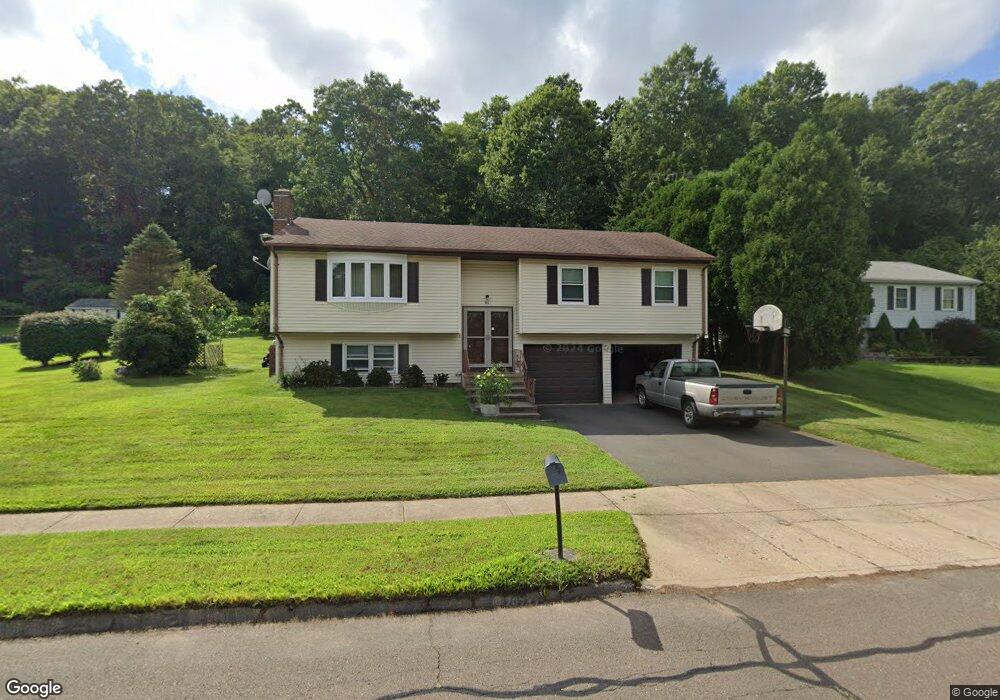 85 Knox Blvd, Middletown, CT 06457 - photo 1
