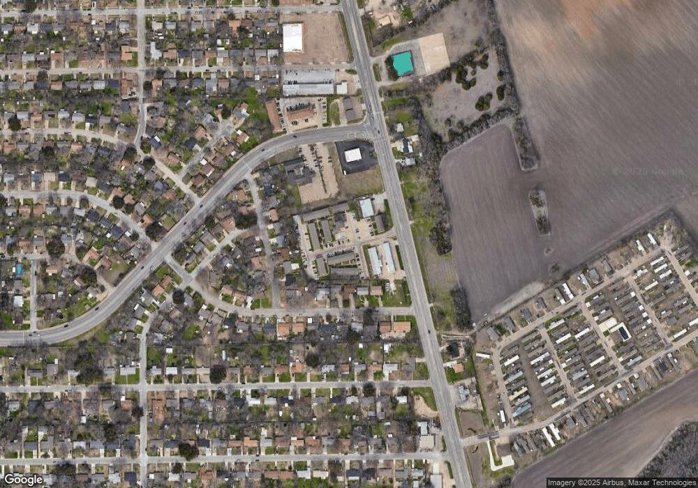 3309 Robinson Dr, Waco, TX 76706 - photo 1