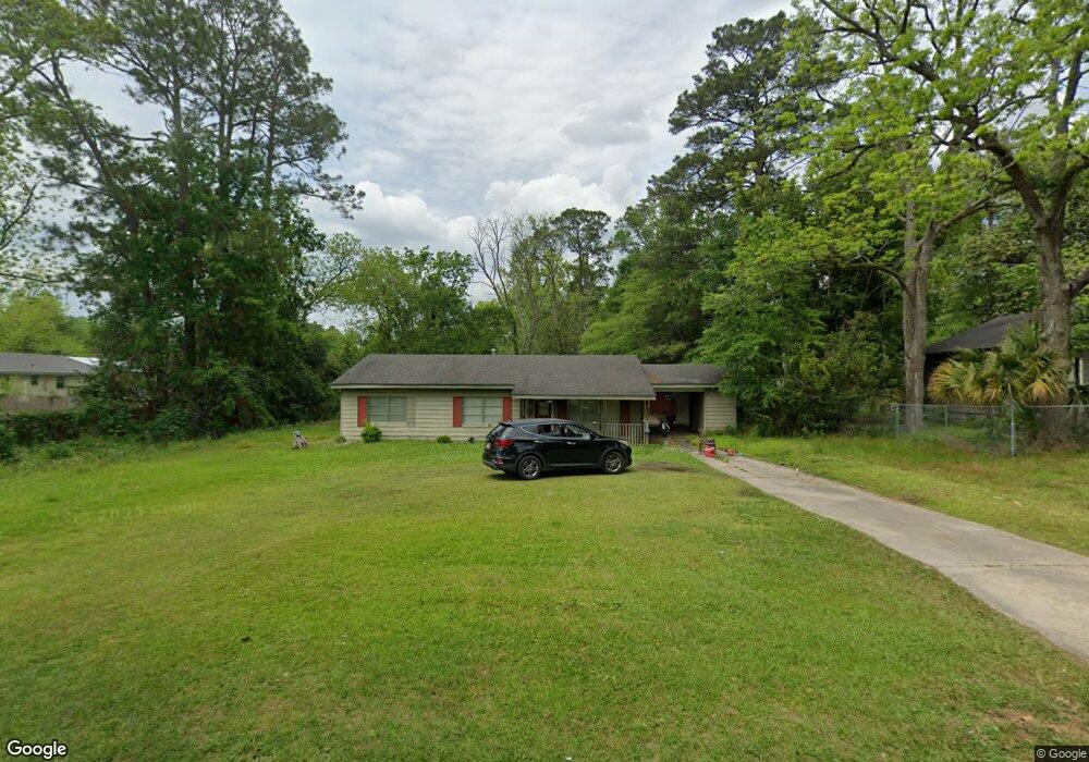 307 W Jessamine St, Fitzgerald, GA 31750 - photo 1