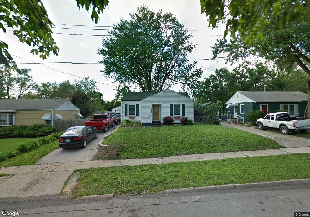 1264 E 33rd Ct, Des Moines, IA 50317 - photo 1