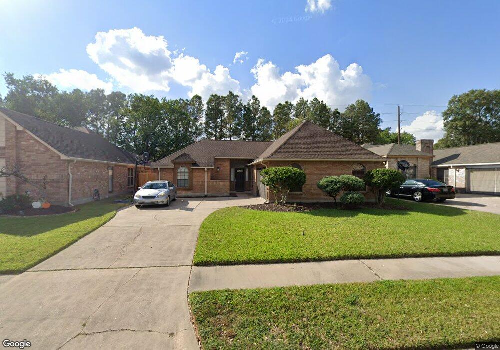 9003 Saratoga Forest Dr, Houston, TX 77088 - photo 1