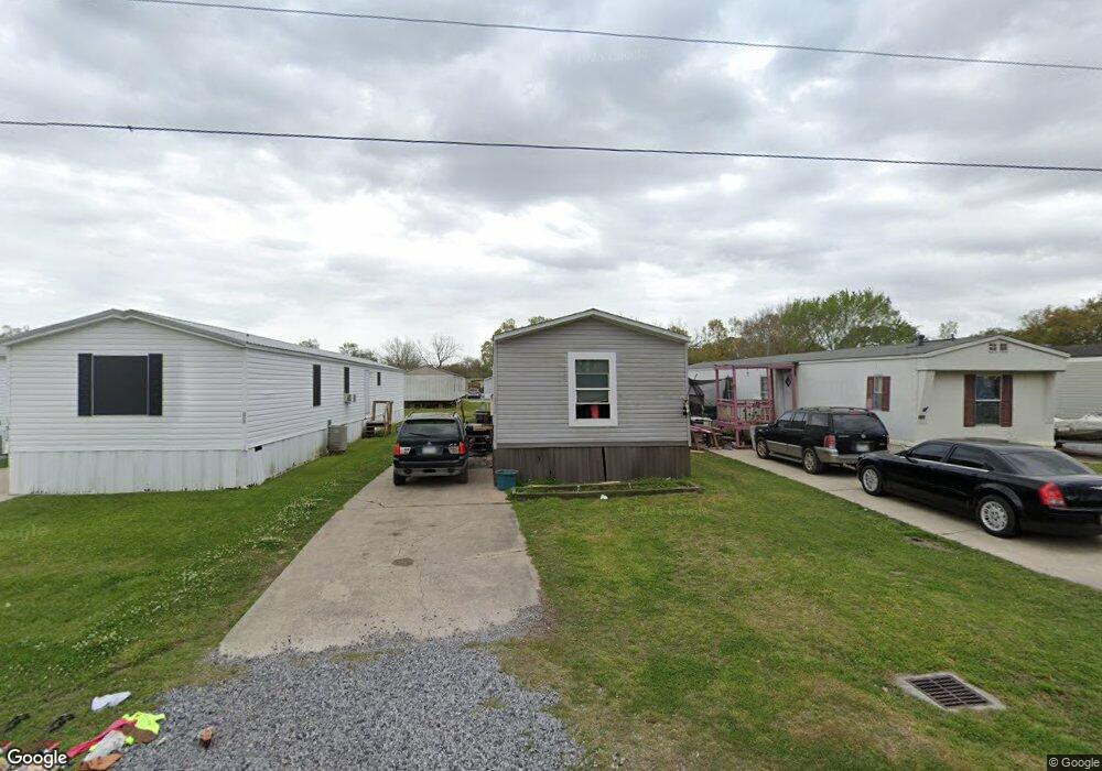 810 Daspit Rd, New Iberia, LA 70563 - photo 1