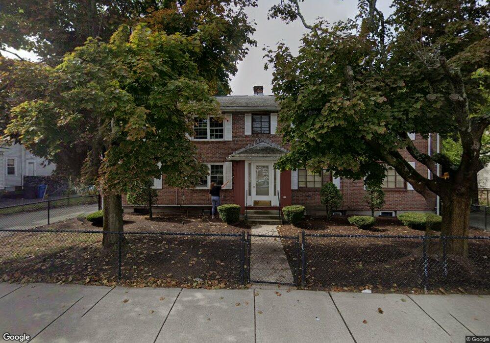 208 River St unit 1, Waltham, MA 02453 - photo 1