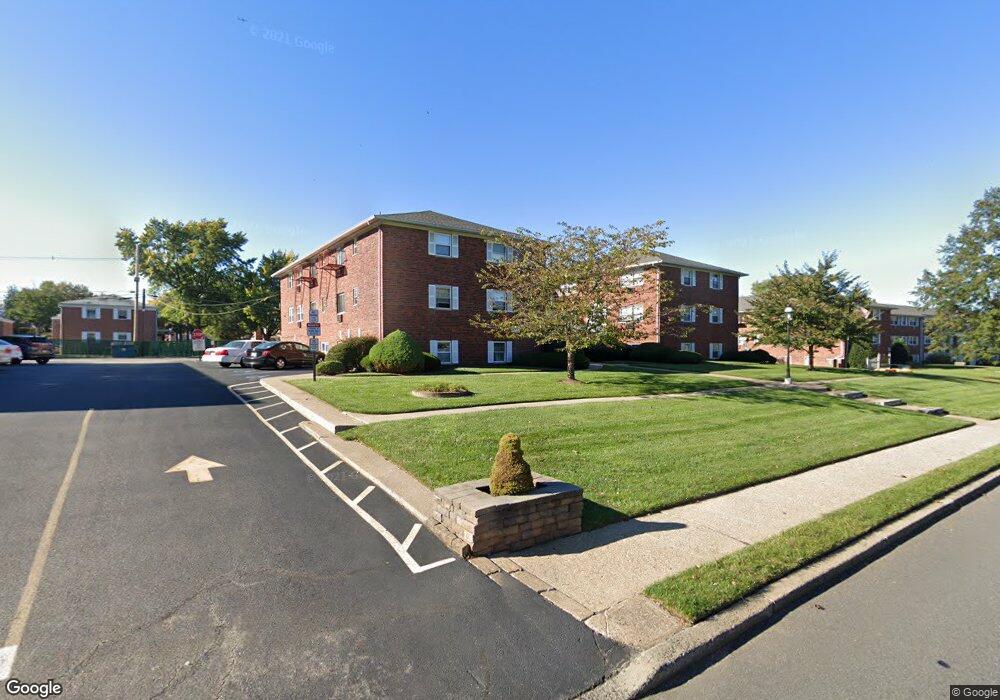 197 N Beverwyck Rd unit 17, Lake Hiawatha, NJ 07034 - photo 1