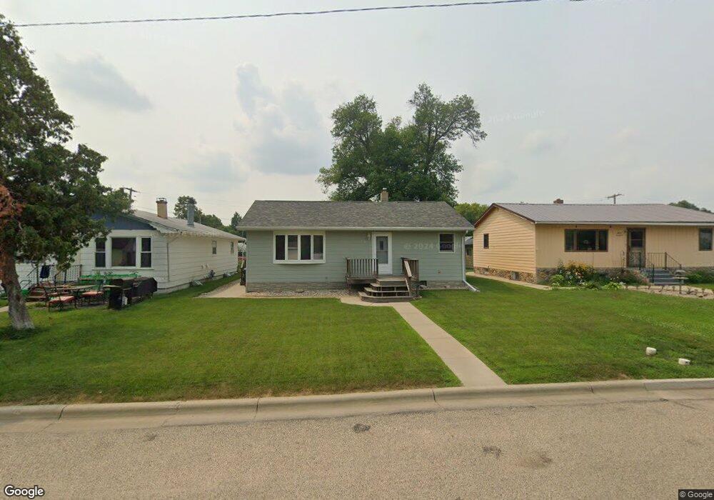 1113 3rd Ave NW, Jamestown, ND 58401 - photo 1