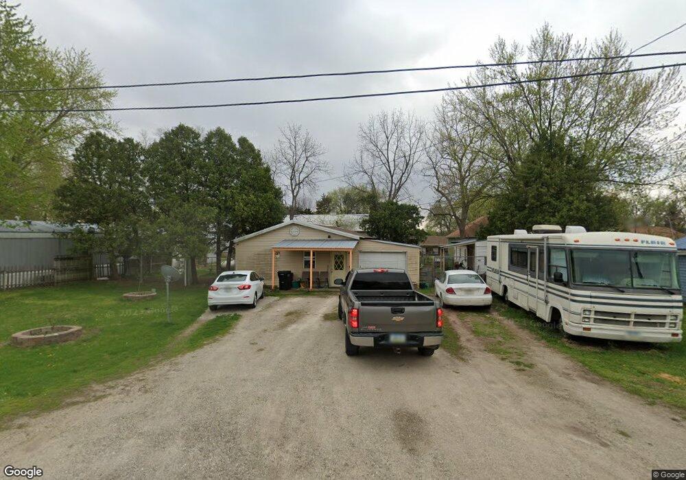 1307 Main St, Columbus Junction, IA 52738 - photo 1