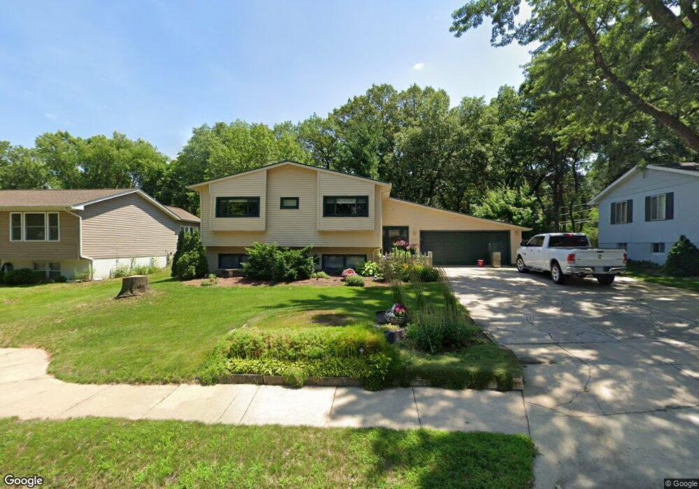 4610 Aspen Ln NE, Cedar Rapids, IA 52402 - photo 1