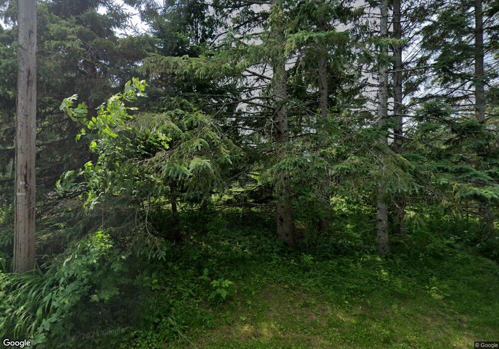 302 Eveleth Ln, Duluth, MN 55810 - photo 1