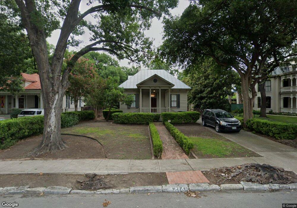 414 King William, San Antonio, TX 78204 - photo 1