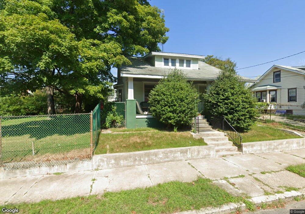 3283 Saunders St, Camden, NJ 08105 - photo 1