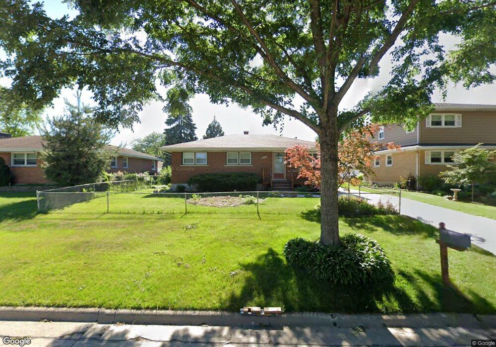 828 N Lombard St, Elmhurst, IL 60126 - photo 1