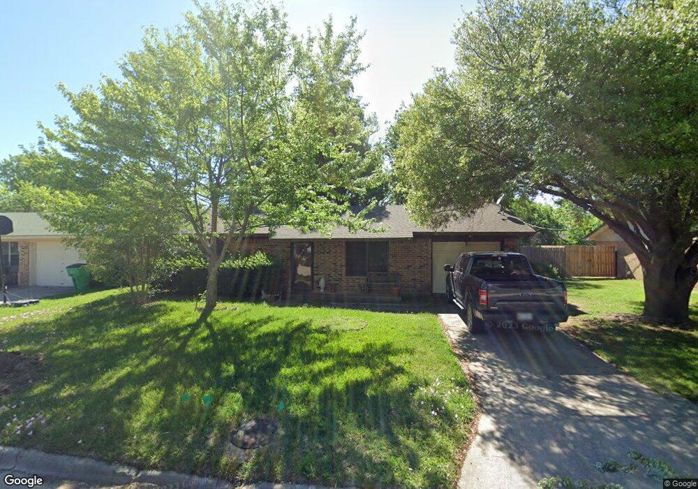 1107 Kent Dr, Gainesville, TX 76240 - photo 1