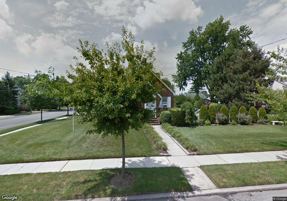 169 White Rd, Mineola, NY 11501 - photo 1