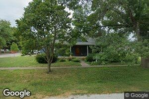 201 E Cherry St, Moweaqua, IL 62550
