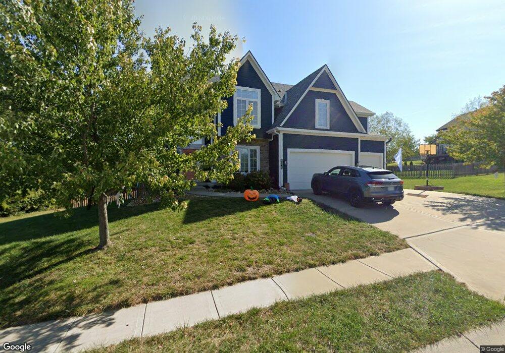 1308 Wiltshire Blvd, Raymore, MO 64083 - photo 1