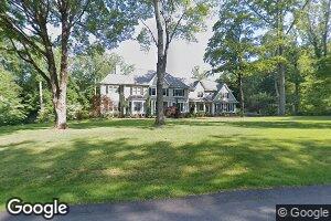 2 Douglas Ln, Armonk, NY 10504