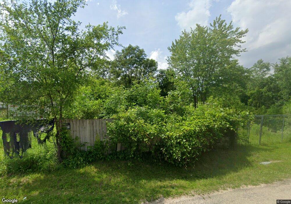 1215 Rose St, Cedar Rapids, IA 52403 - photo 1