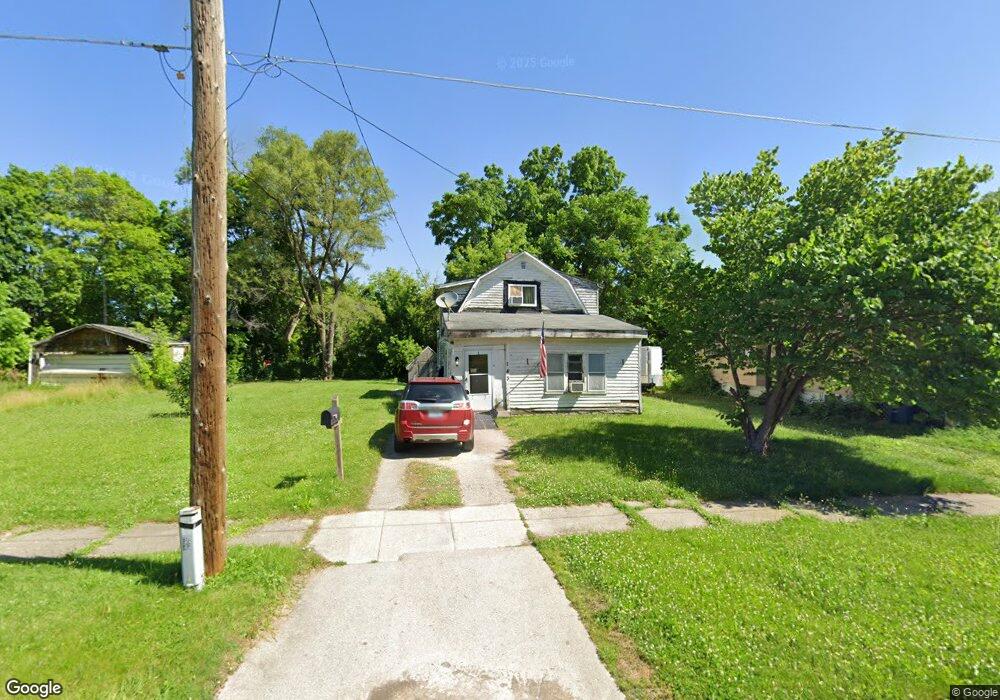 143 Bruce St, Flint, MI 48503 - photo 1